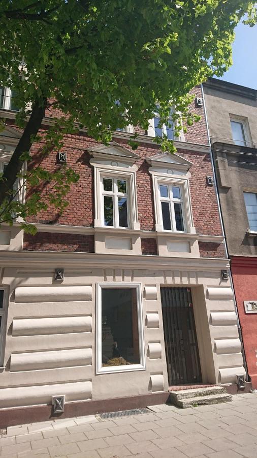 Apartamenty Przy Stonehenge Sosnowiec Bagian luar foto