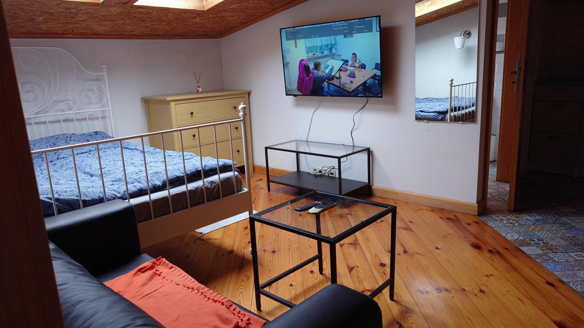 Apartamenty Przy Stonehenge Sosnowiec Bagian luar foto