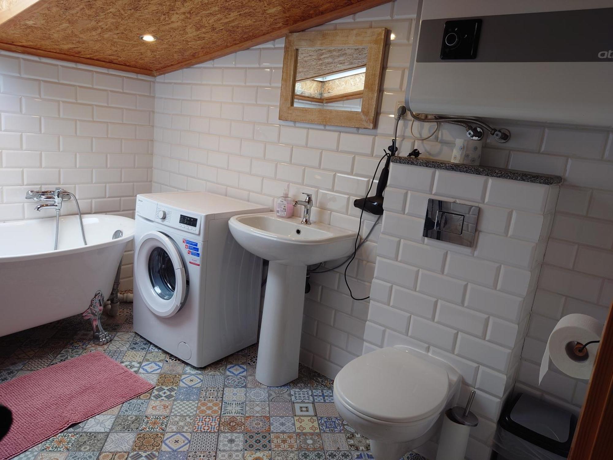 Apartamenty Przy Stonehenge Sosnowiec Ruang foto
