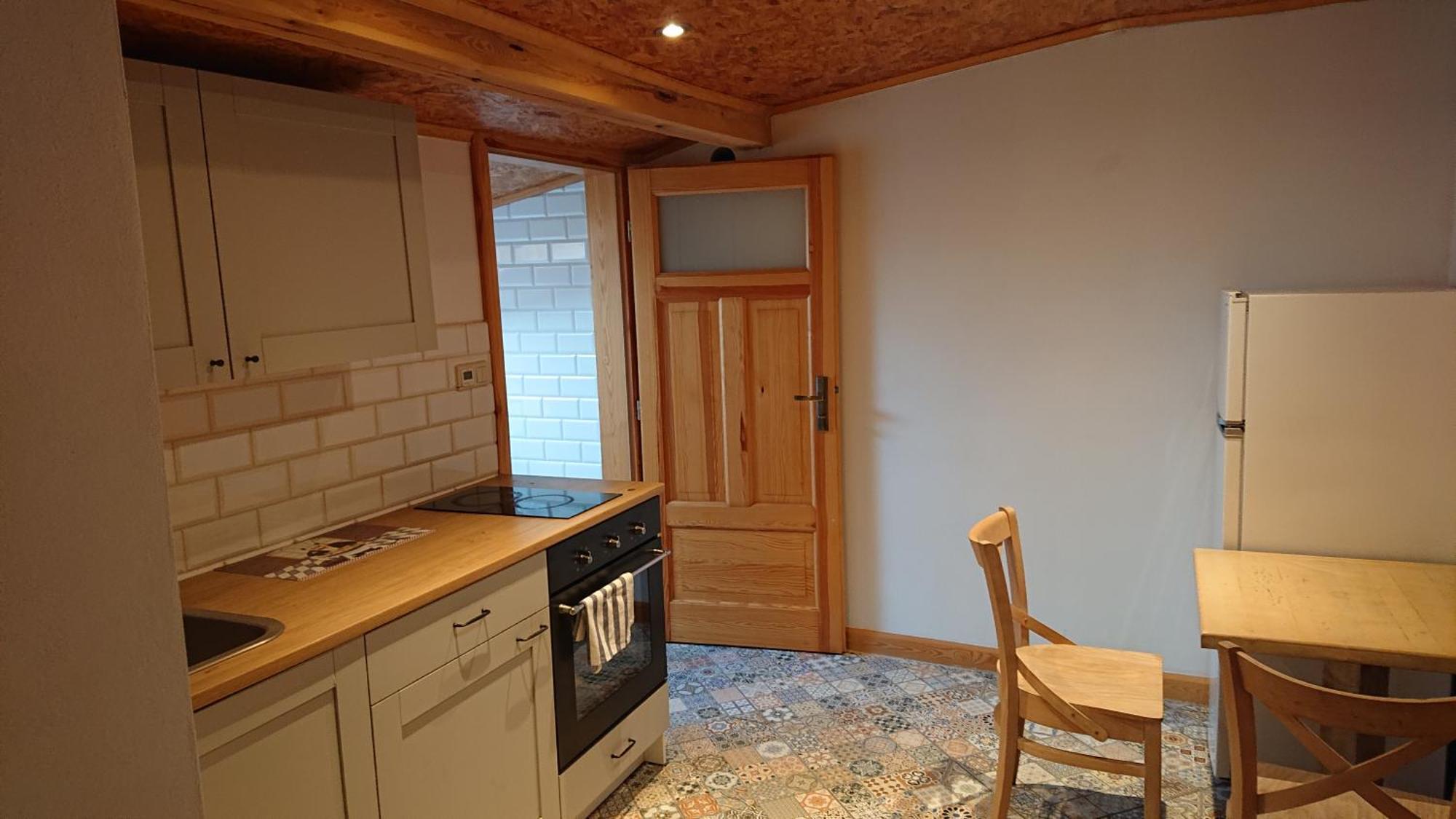 Apartamenty Przy Stonehenge Sosnowiec Ruang foto