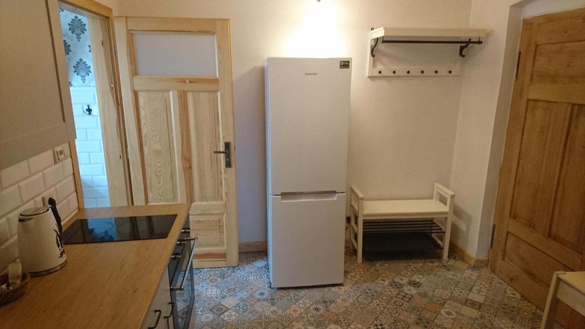 Apartamenty Przy Stonehenge Sosnowiec Bagian luar foto